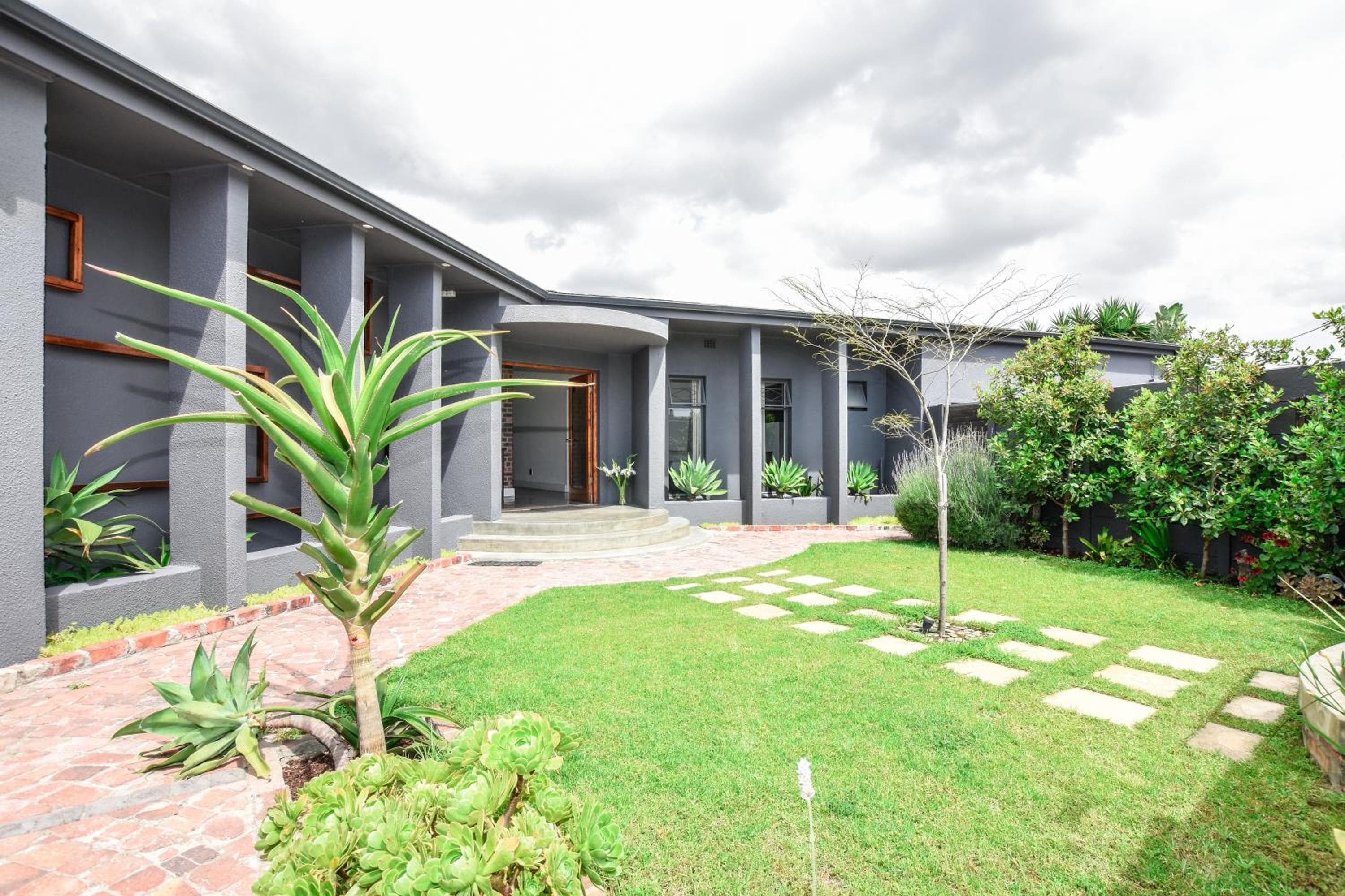 OnQ Accommodation