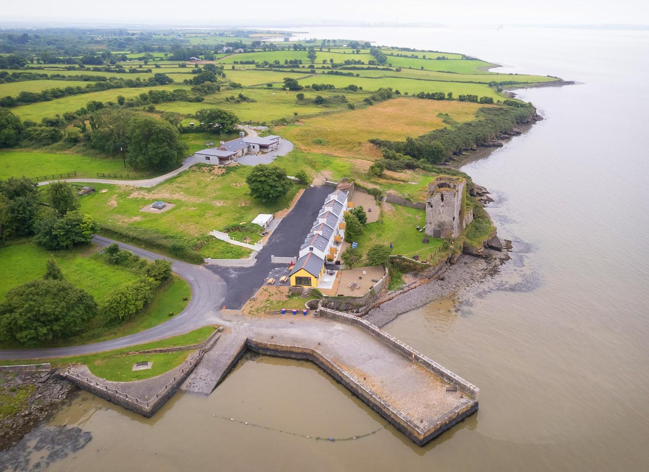 Shannon Castle Holiday Cottages Type B by Trident Holiday Homes