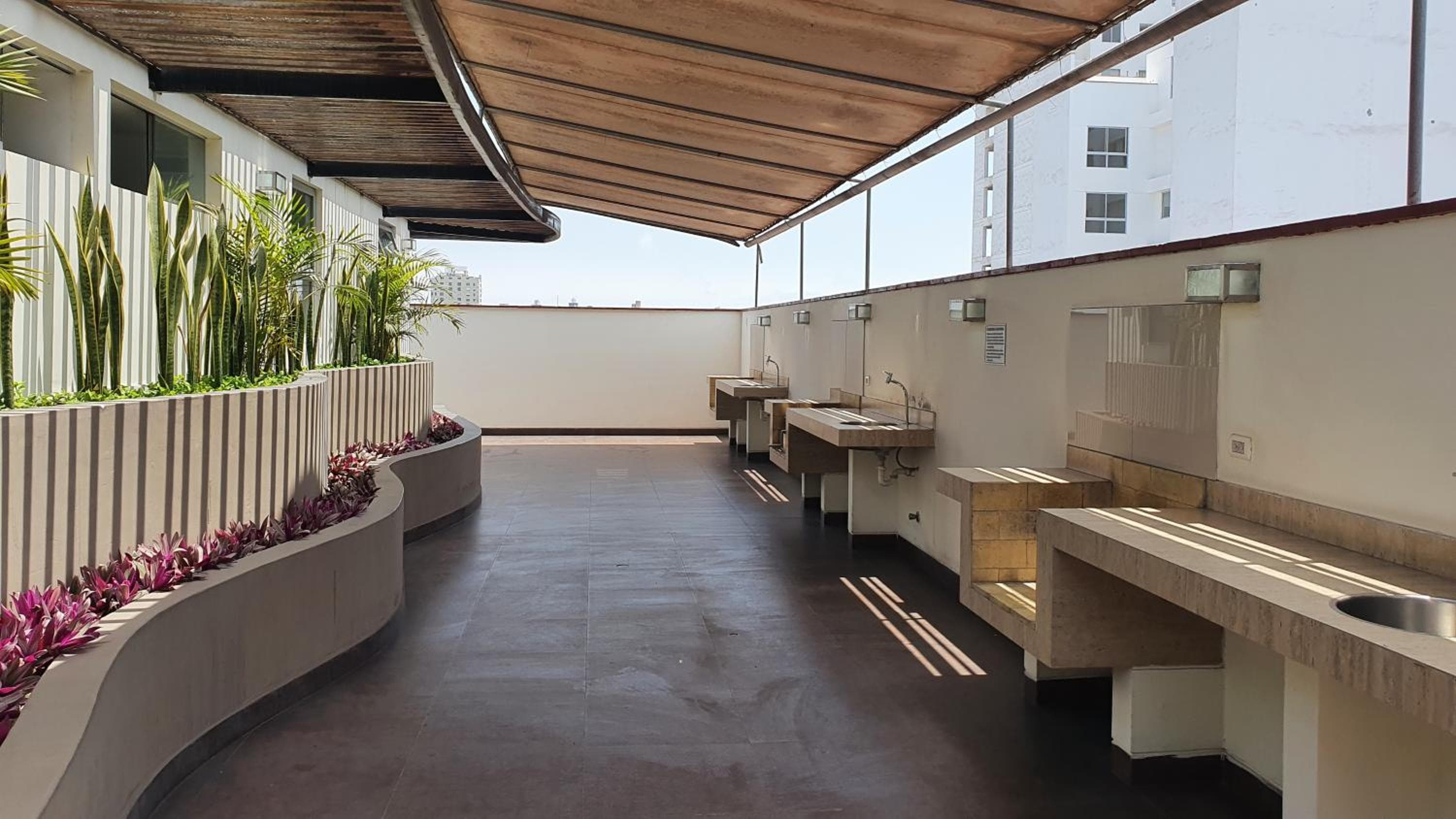 Hermoso departamento amoblado con piscina, area parrillas