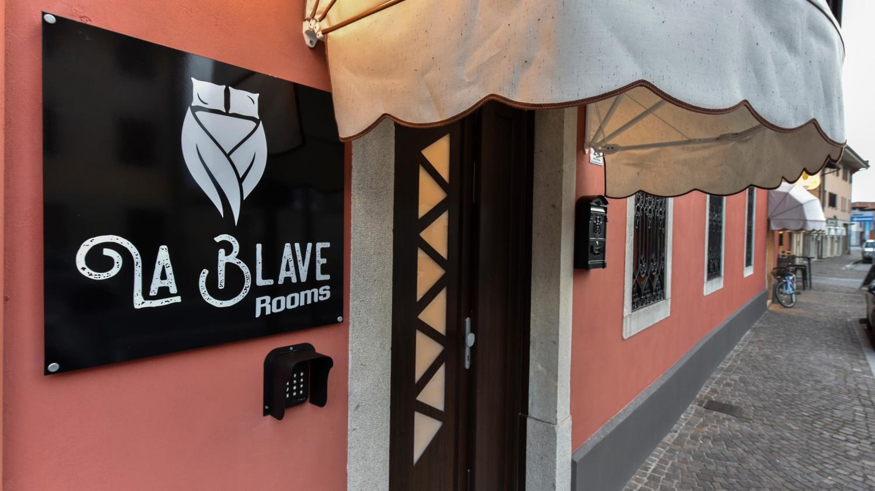 La Blave Rooms