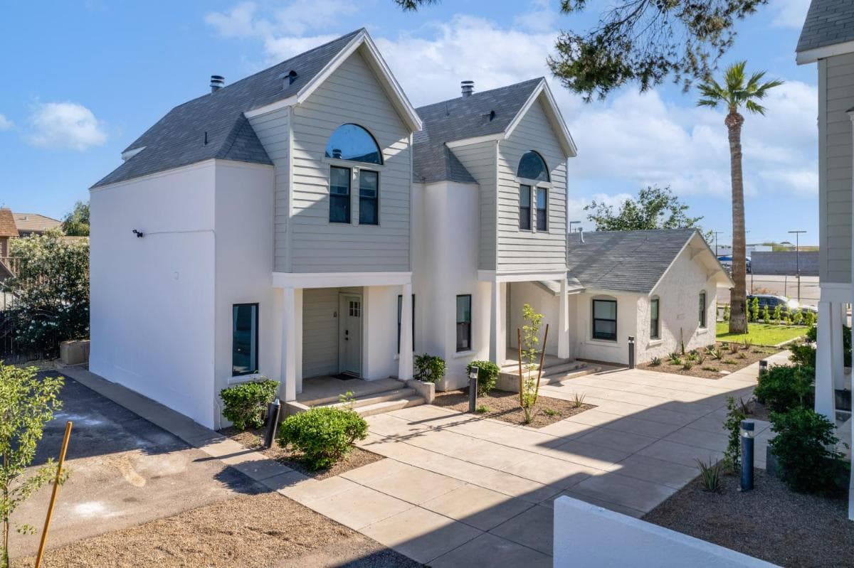 Stylish Getaway Central Location