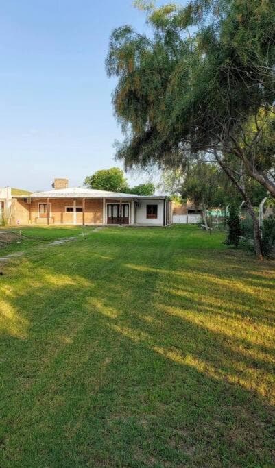 Único Chalet en barrio privado!