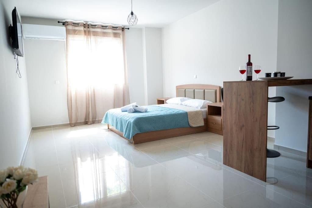 Anesis Airport rooms 306