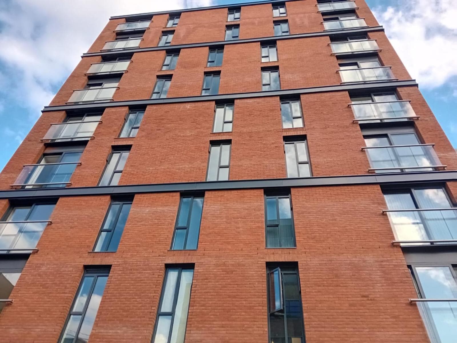 City Centre Apartments, Free Parking - Quality City