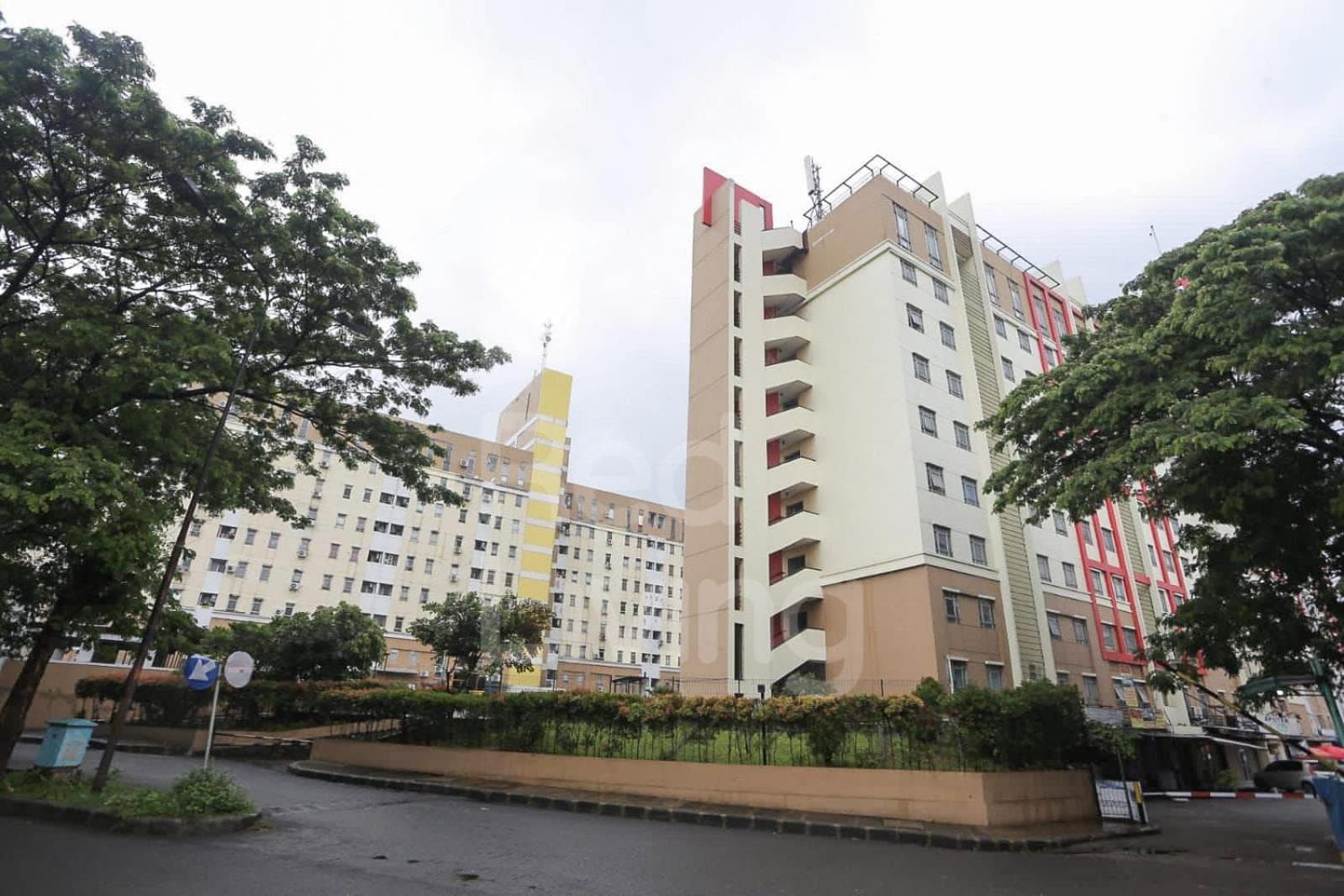 RedLiving The Golf Apartement Modernland - Maria Room Tower Red