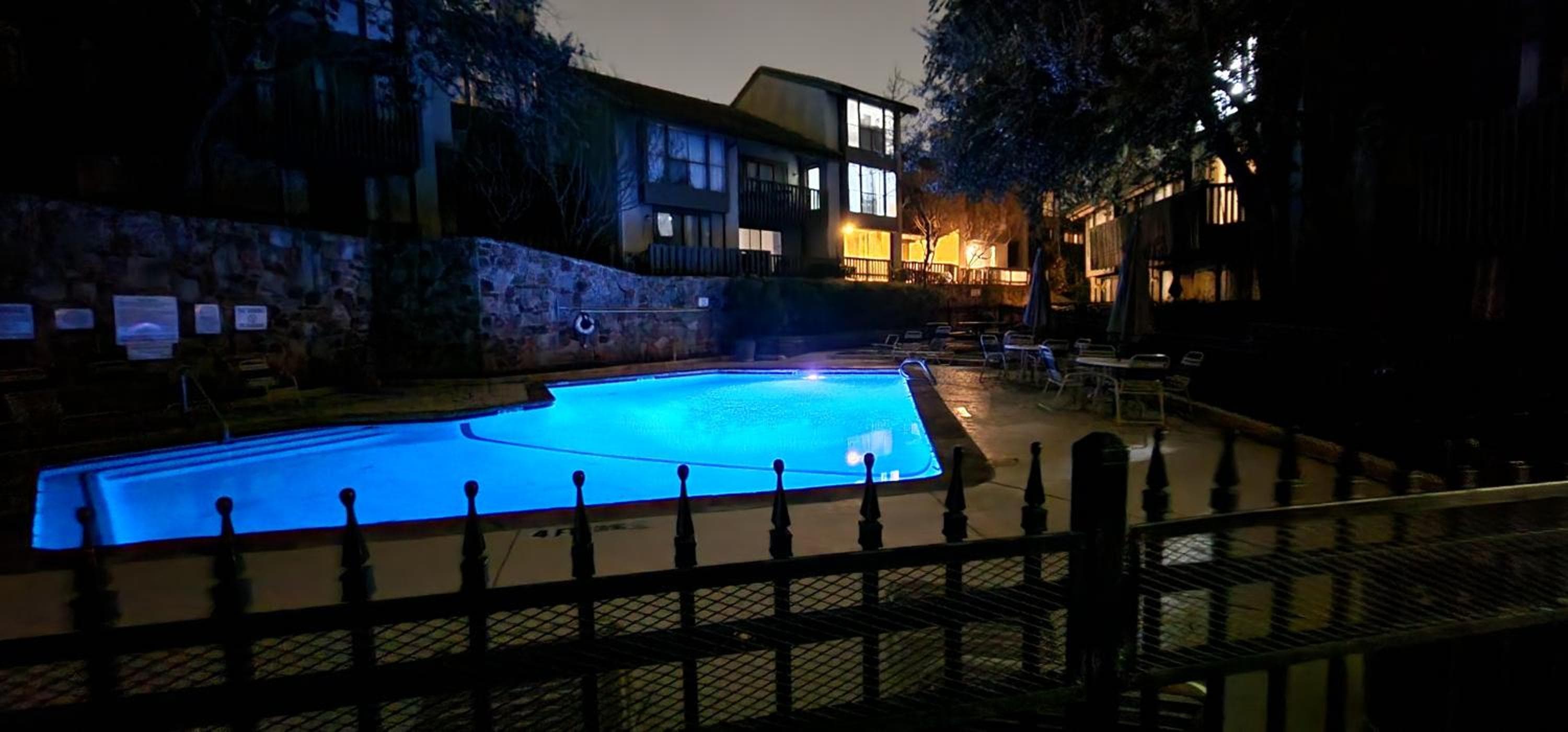 Large Condo in the heart of Las Colinas, near Dallas
