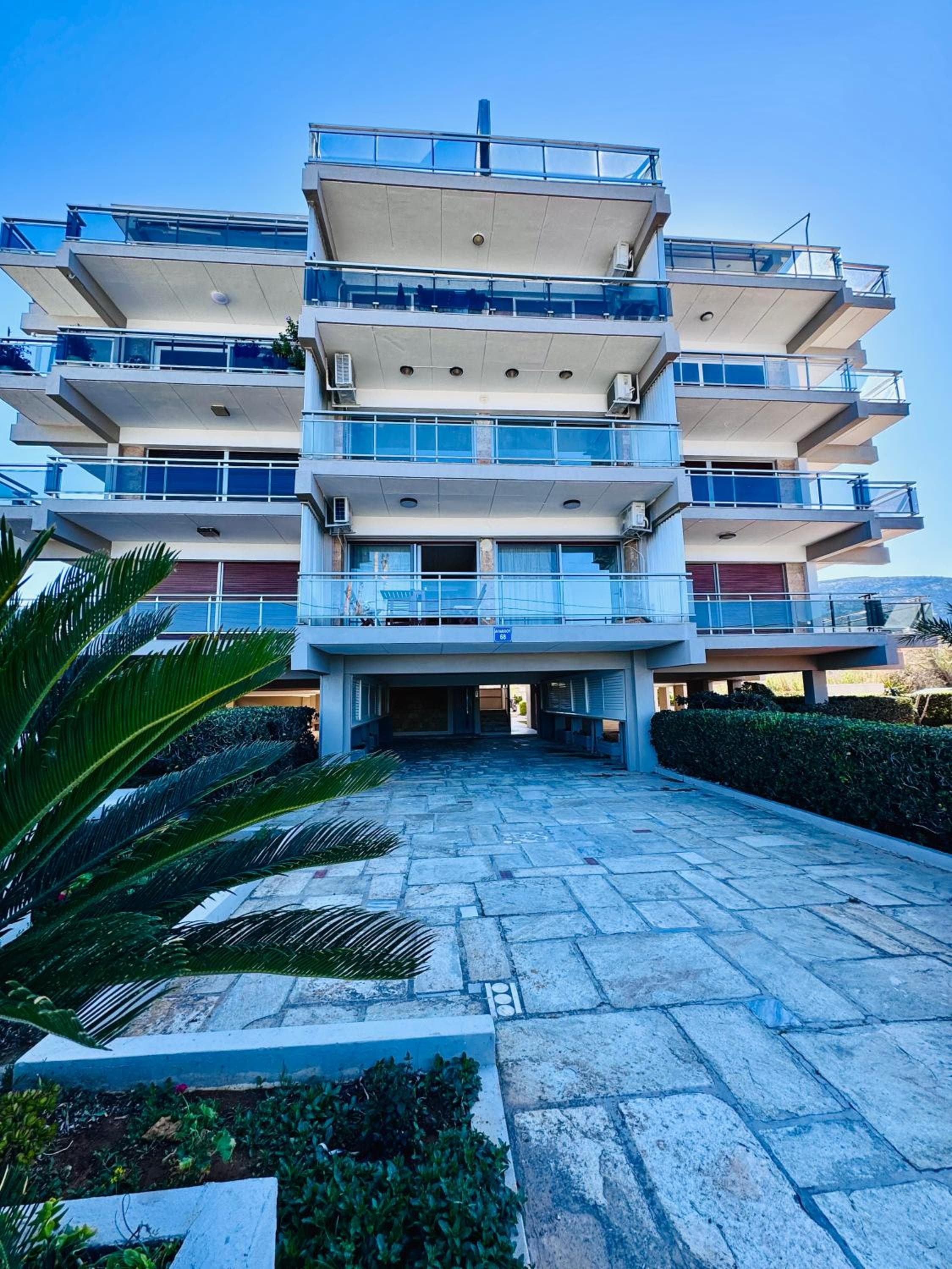 Seashore Happiness Apartments