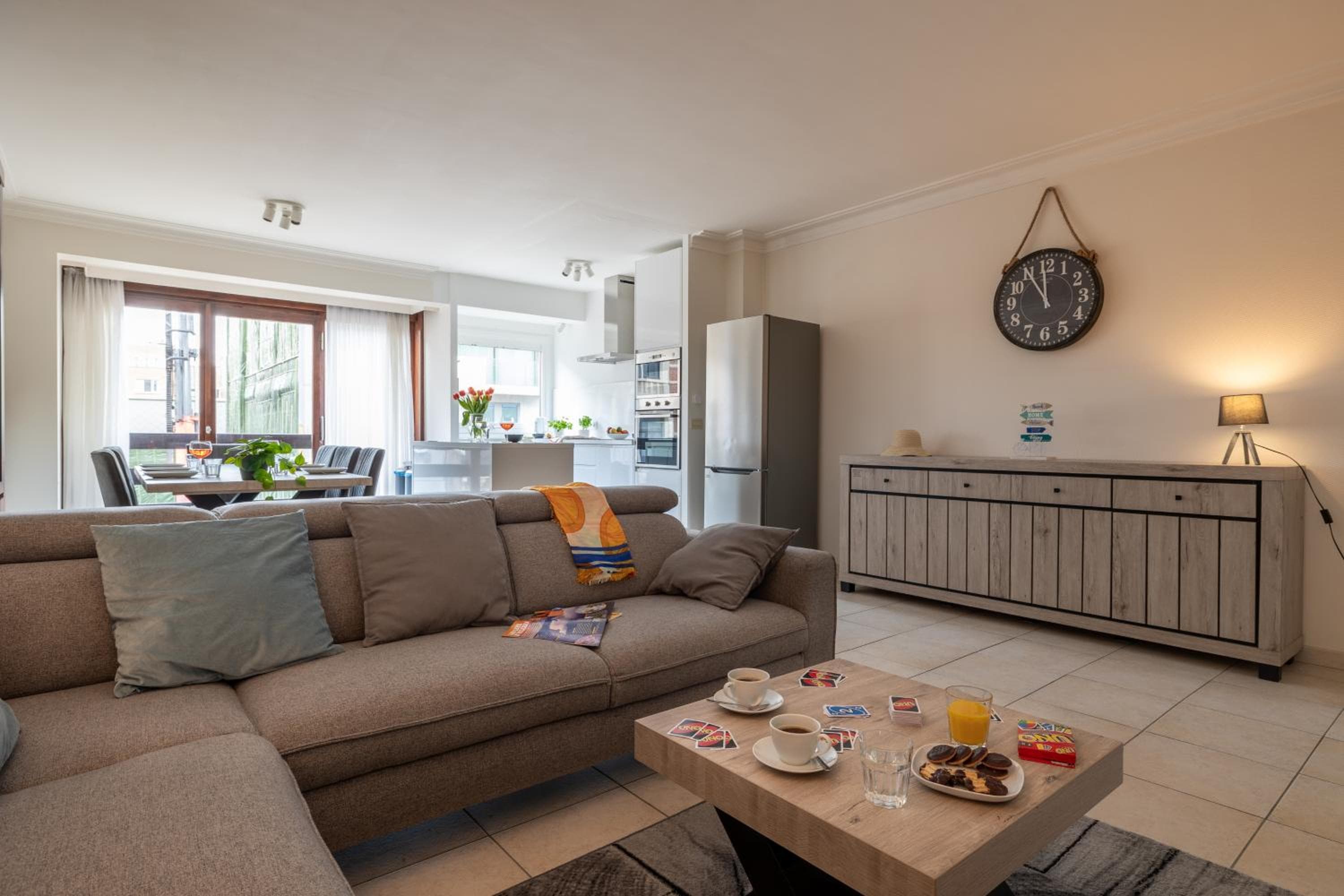 WeLoveOostende - Spacious Apartment 150m from Beach - Including bed linen and final clea-ning
