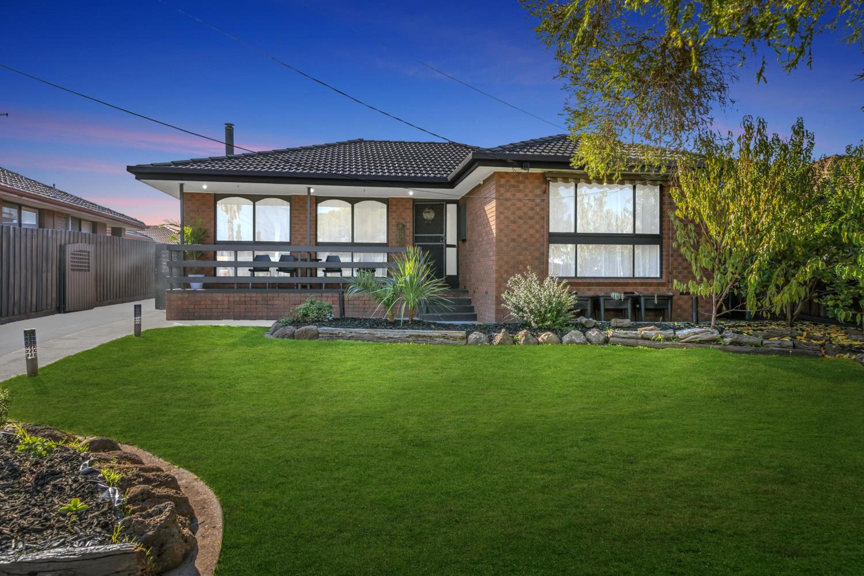 Melbourne Airport Pet friendly Guest House