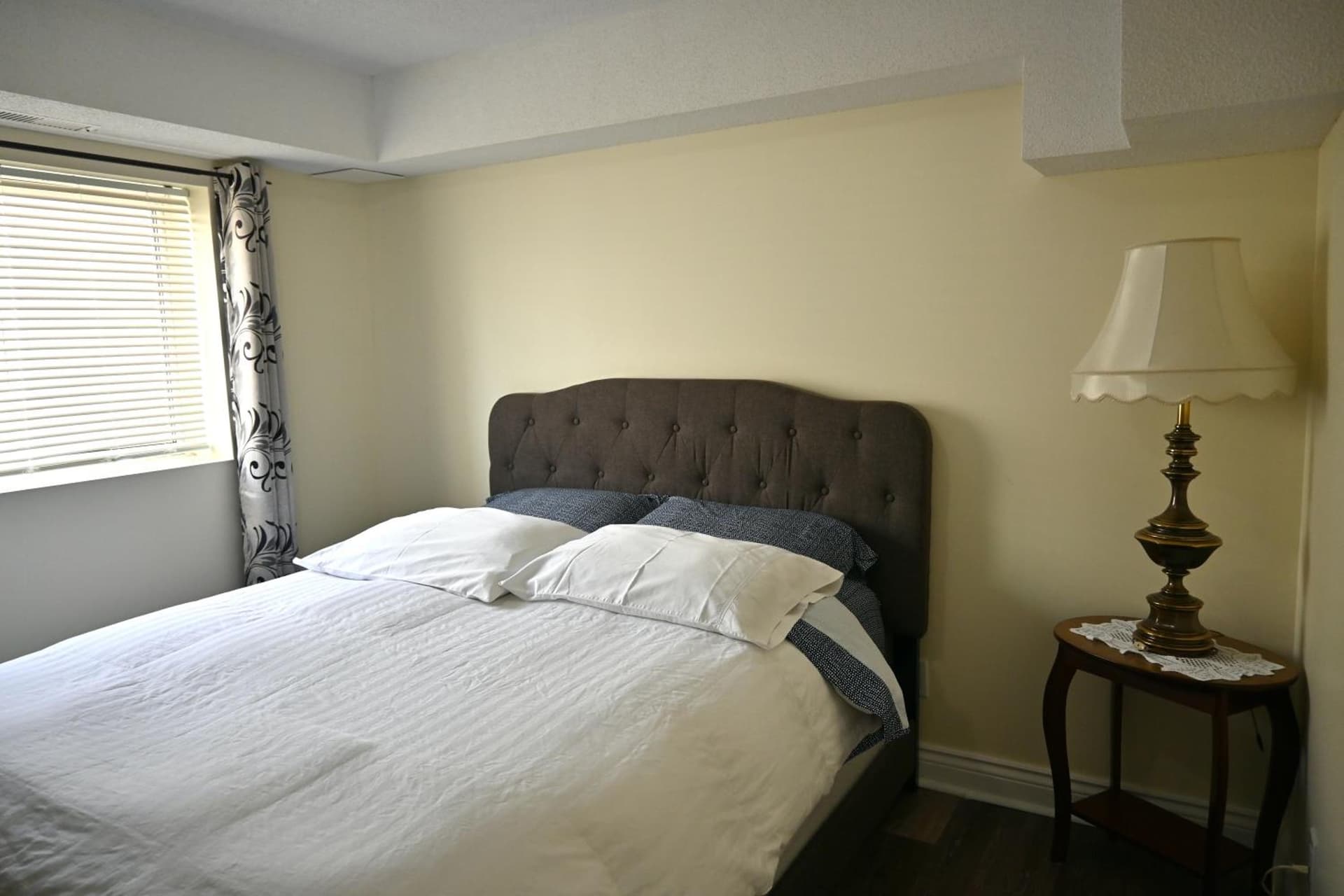 Empire Suite