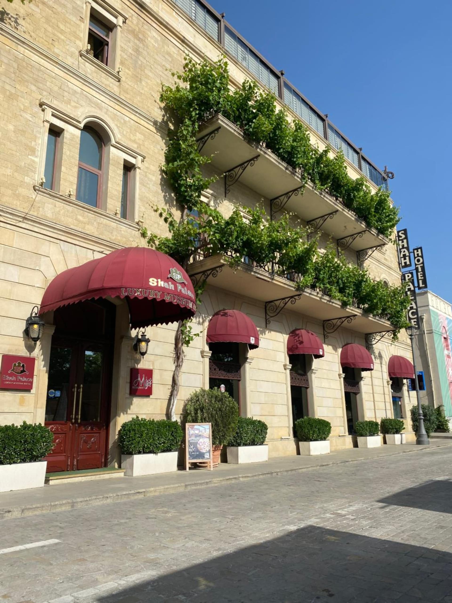Shah Palace Luxury Museum Hotel