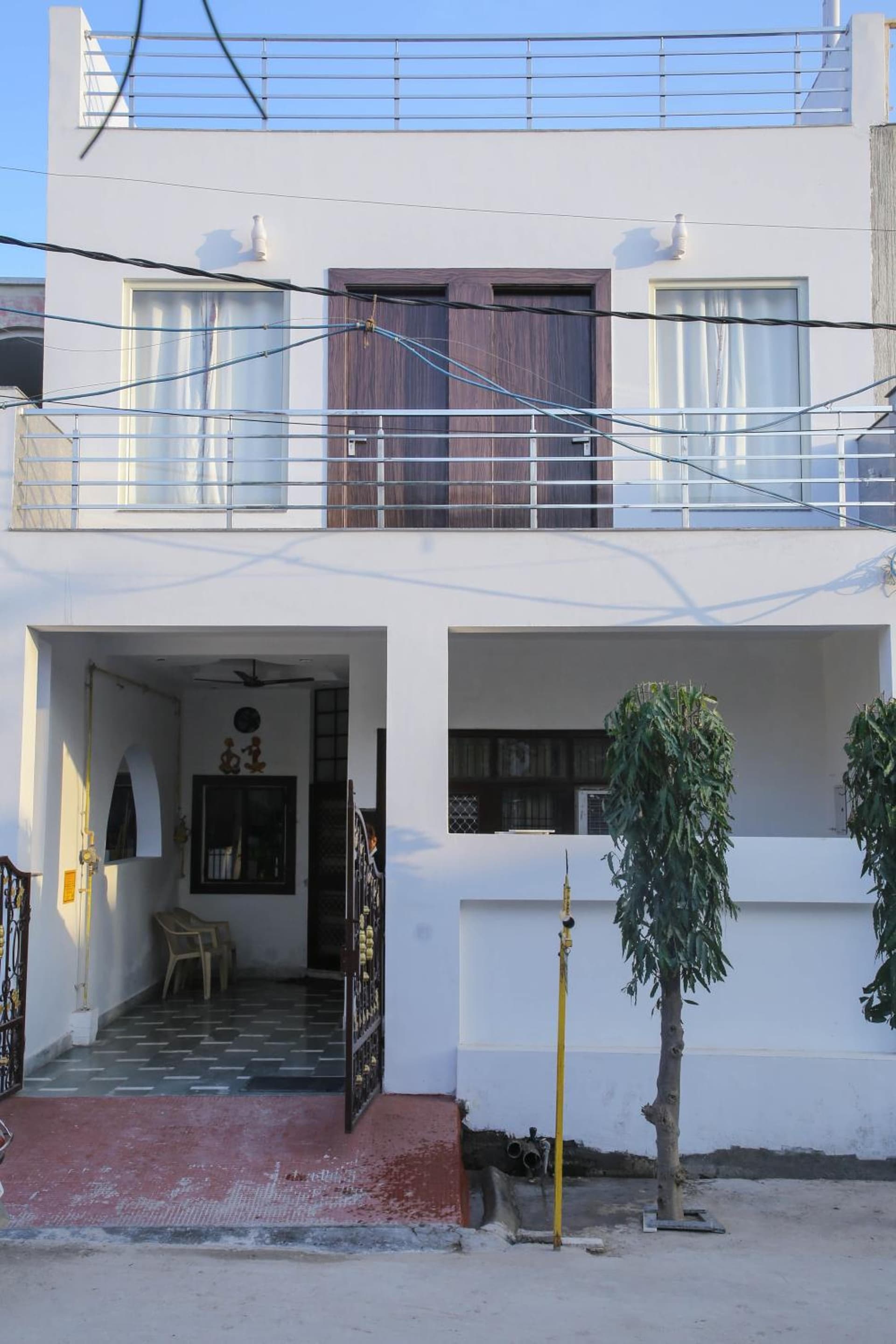 Aradhana's Home Stay