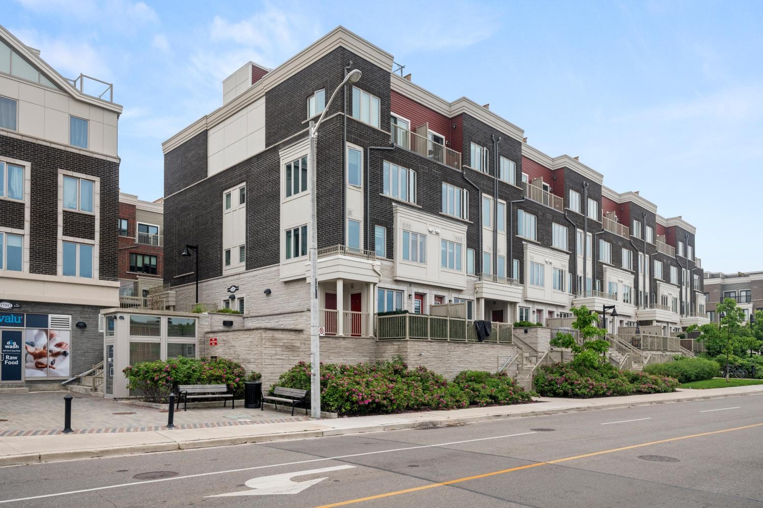 GLOBALSTAY Luxury Townhouse Minutes Away From Waterfront