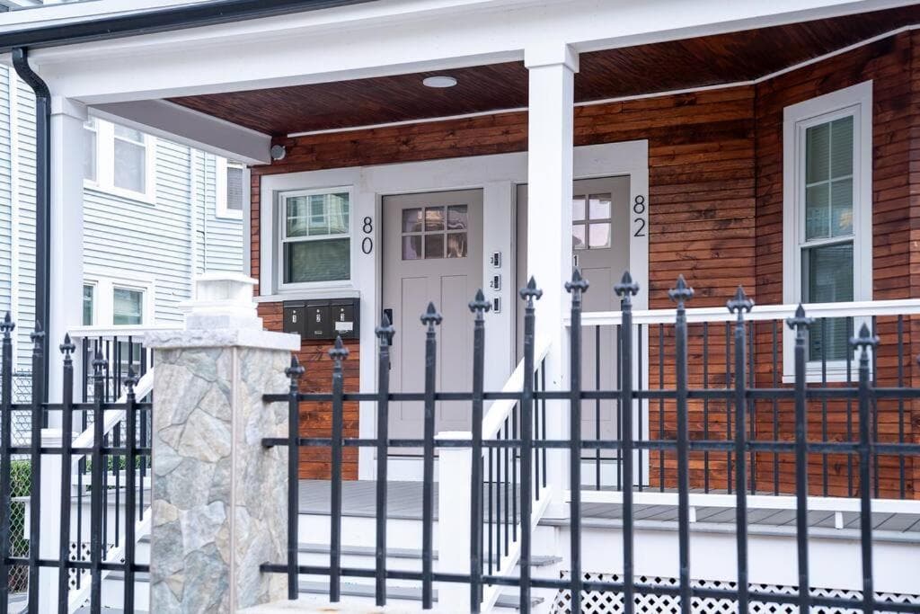 80-3 3BR Boston - Cozy Apt near Dorchester Center
