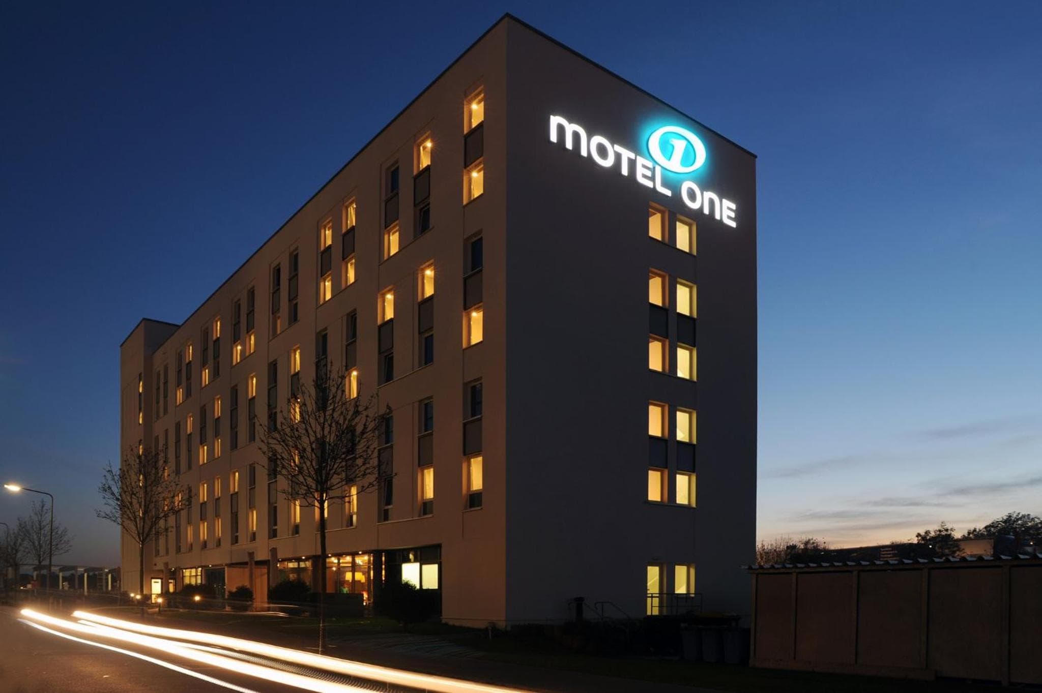 Motel One Frankfurt-Airport