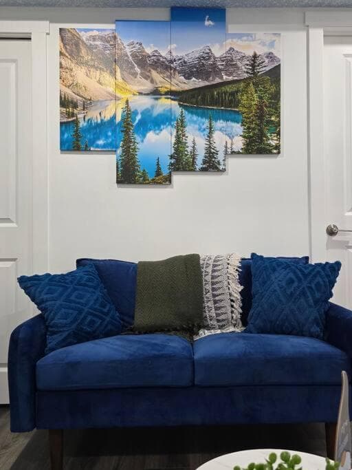 Cozy New 1 bed basement suite