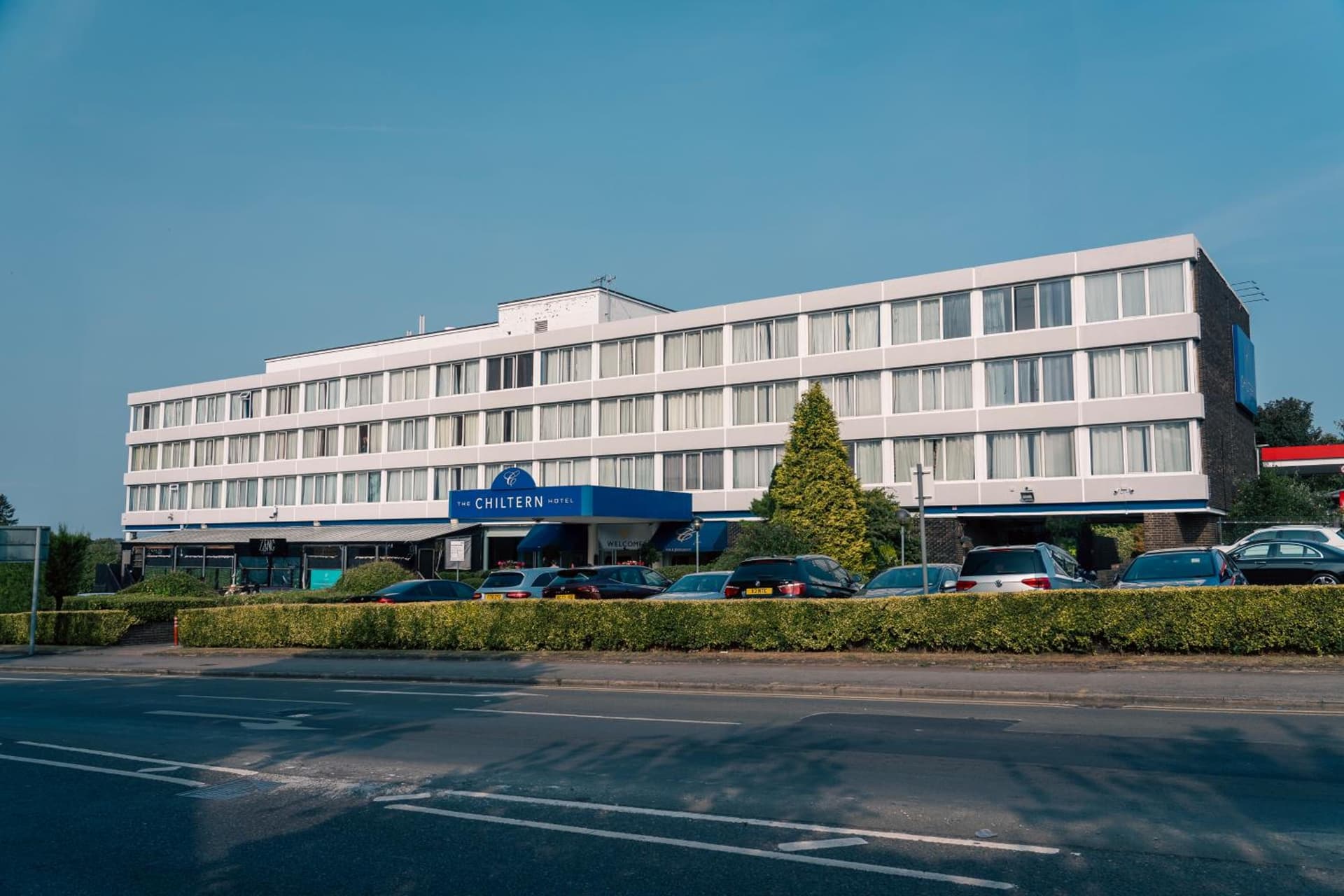 OYO The Chiltern Hotel