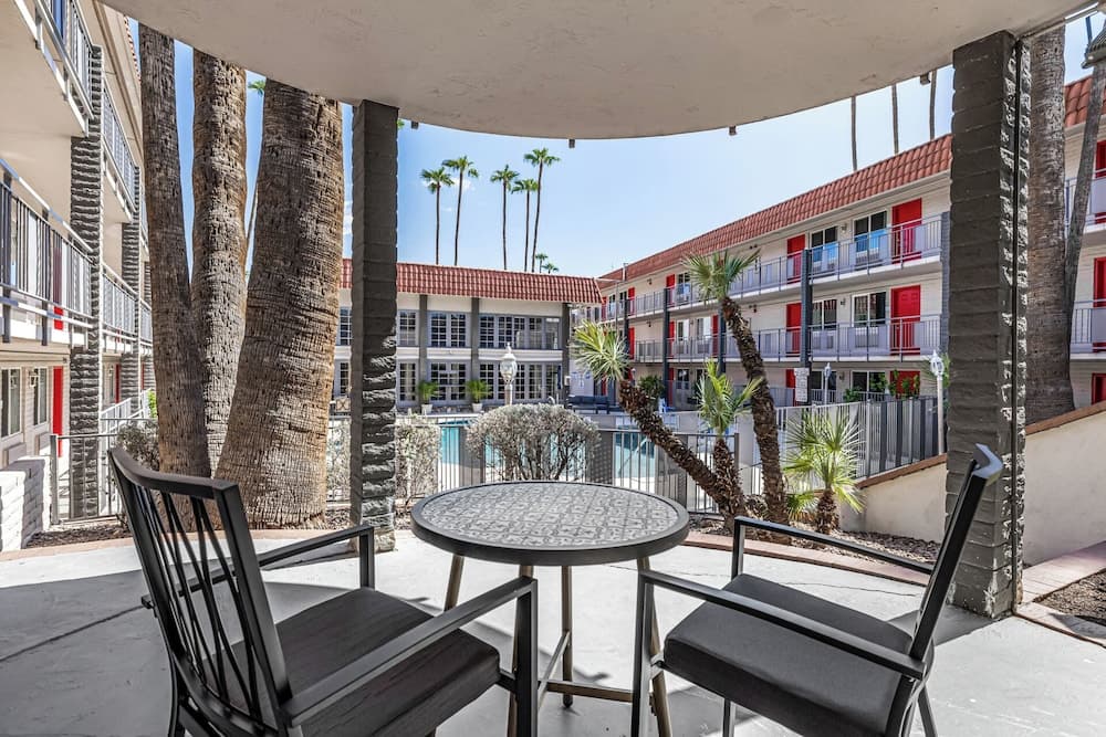 Tempe Oasis