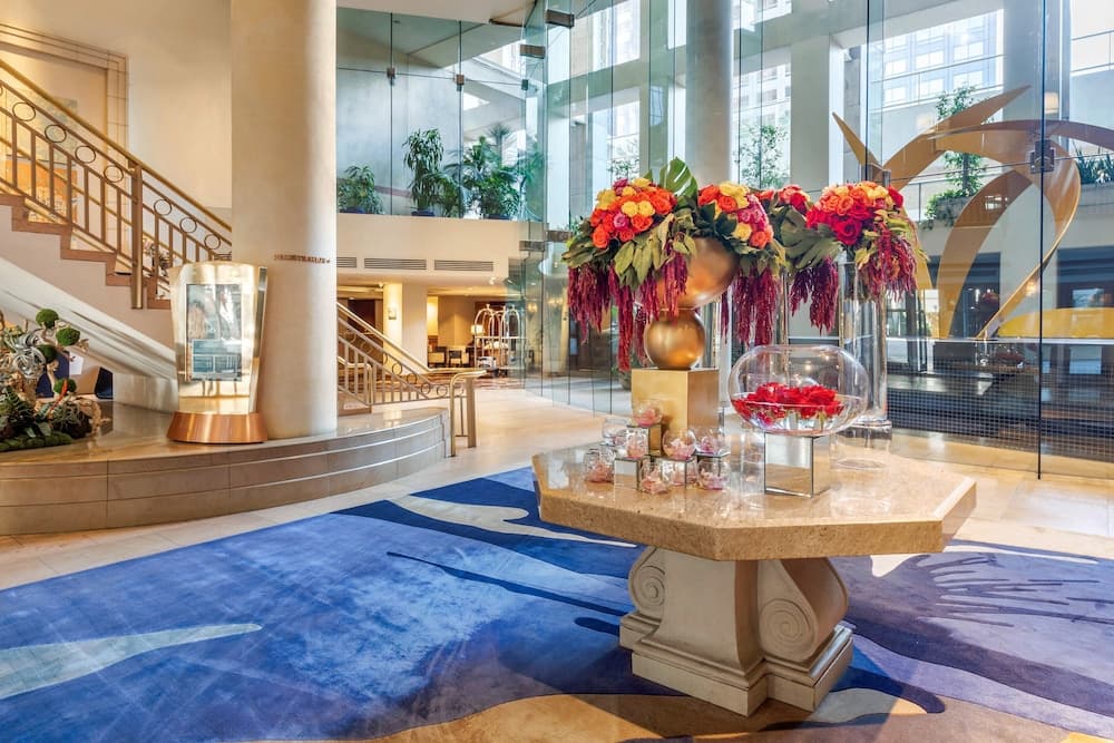 Omni Los Angeles Hotel at California Plaza