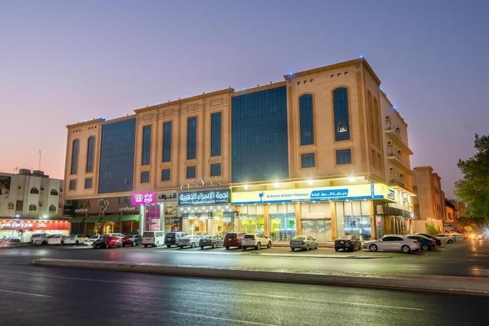 Najmet Al Esraa Al Zahabeya