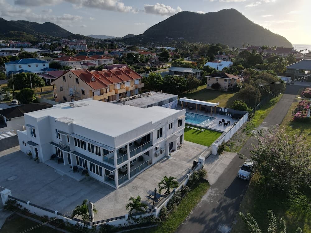 PÀRIS Villas 2BD Villa Rodney Bay