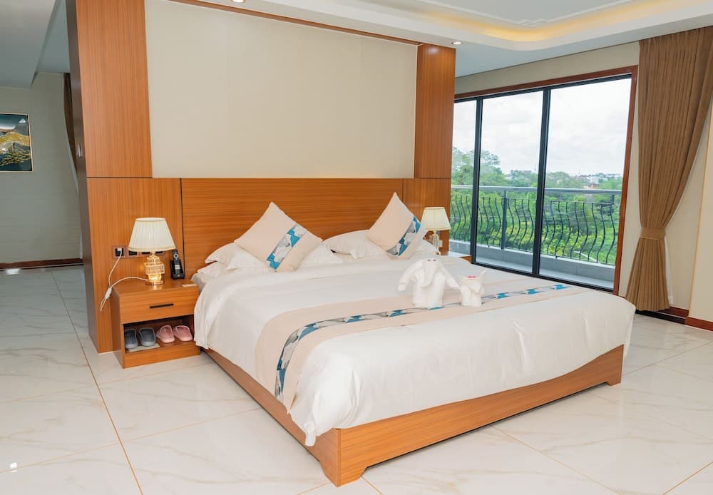Royal International Hotel