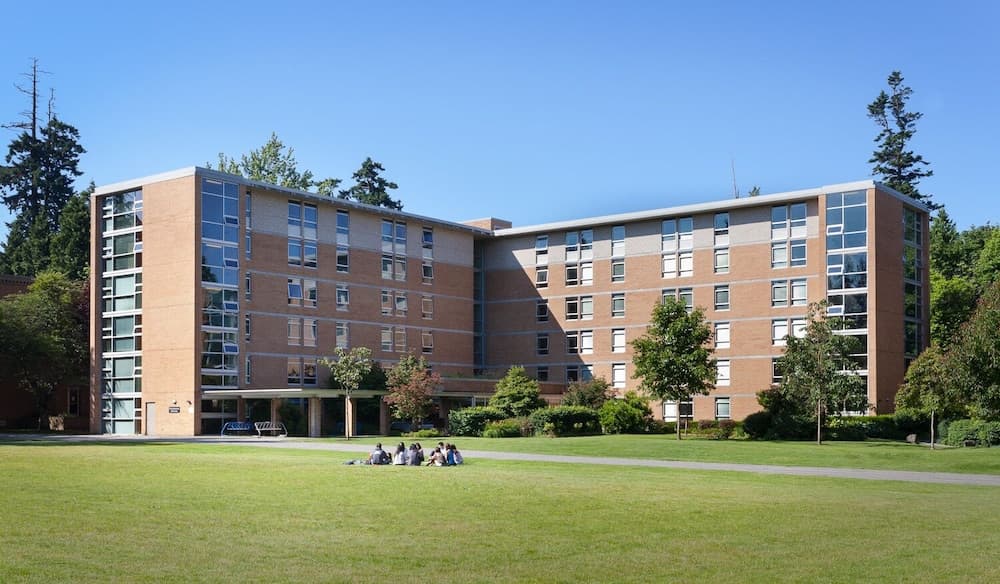 Pacific Spirit Hostel