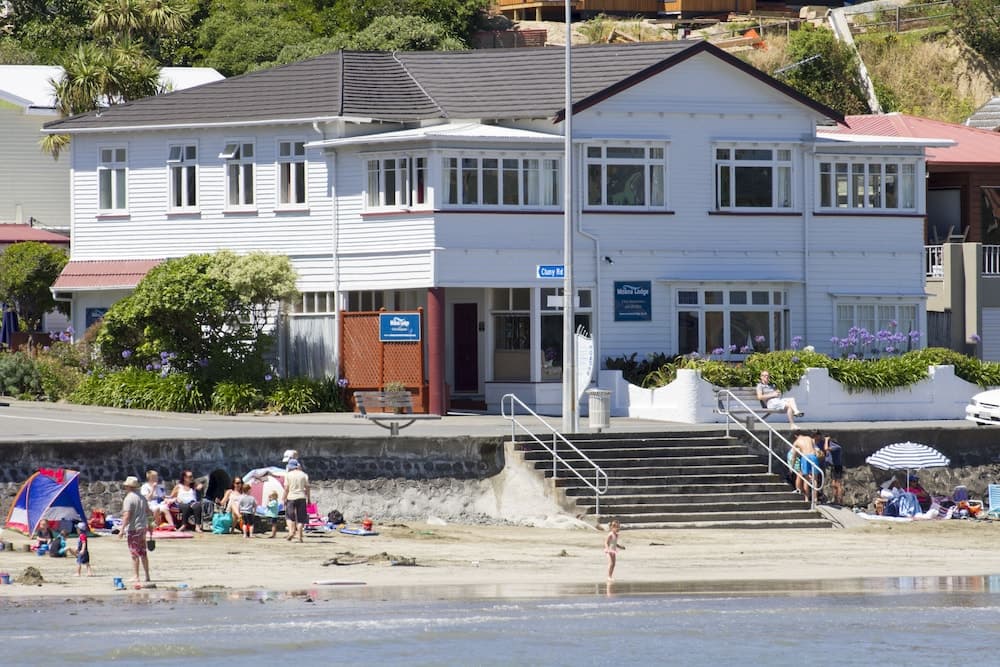 Moana Lodge - Guest House