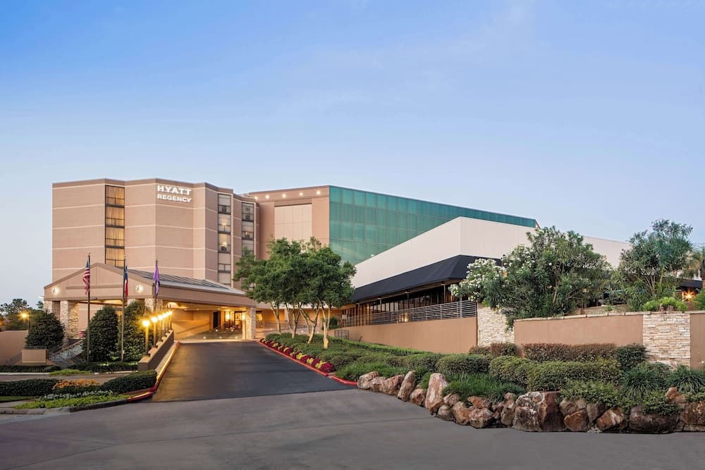 Sonesta Hotel Houston IAH Airport